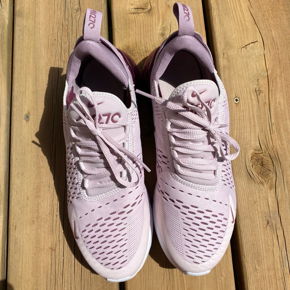 Nike Air Max 270 Trainers - Picture 6 of 6